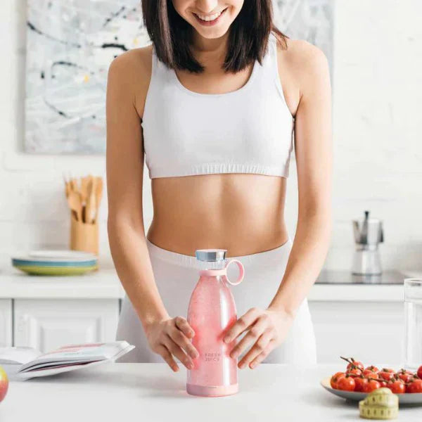 Fresh Juice™ Original Personal Juicer for Travel