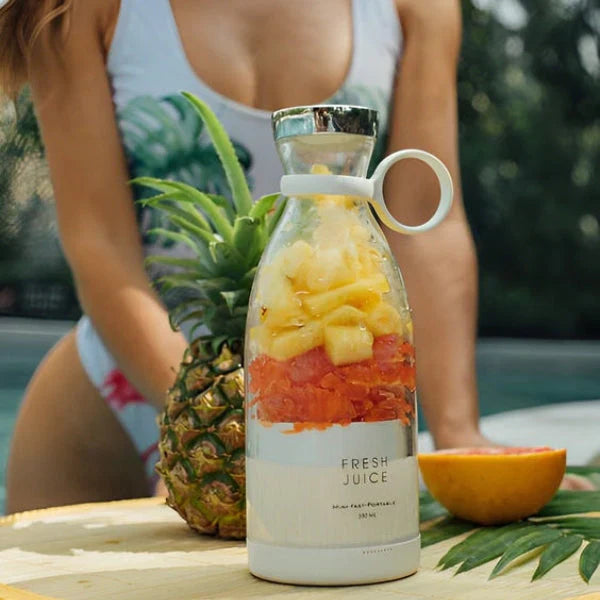 Fresh Juice™ Original Personal Juicer for Travel