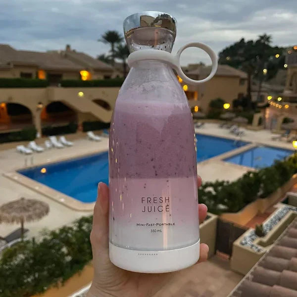 Fresh Juice™ Original Personal Juicer for Travel