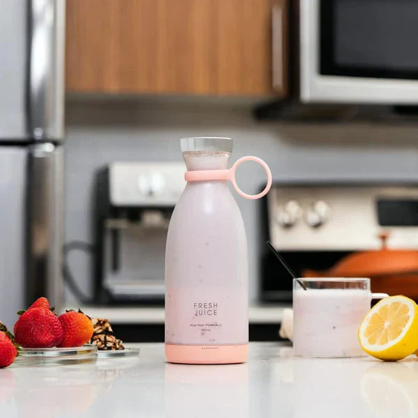 Fresh Juice™ Original Personal Juicer for Travel